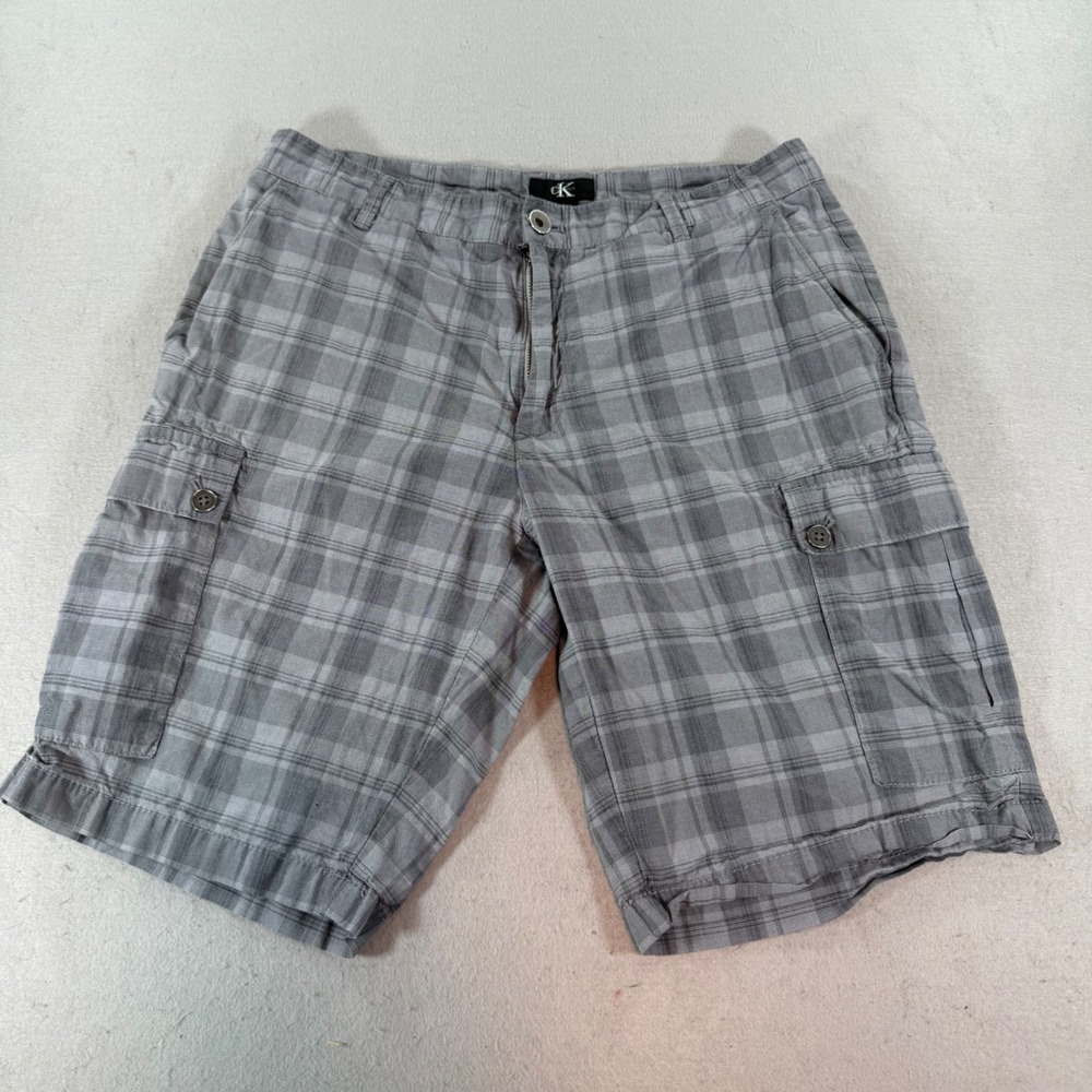 Calvin Klein Mens Grey Plaid Cargo Shorts Size 32 Cotton Casual Summer Outdoors
